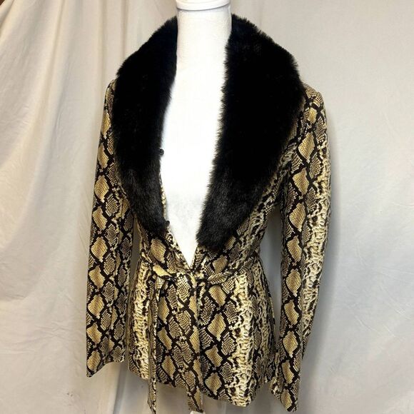 Cache Designer Snake Print Black Fur Vinyl Jacket Coat Womens Authentic - Picture 5 of 11